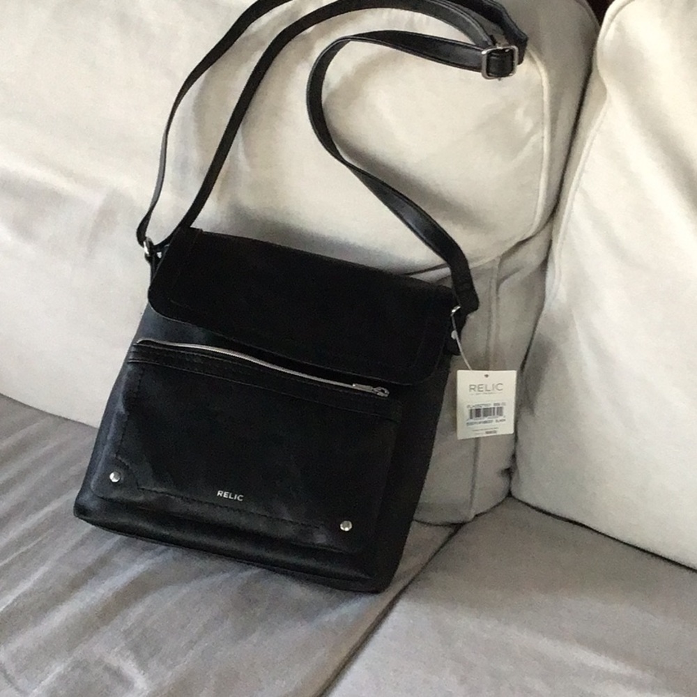 Great Xmas gift. Best travel purse ever or your daily work bag.. NWT